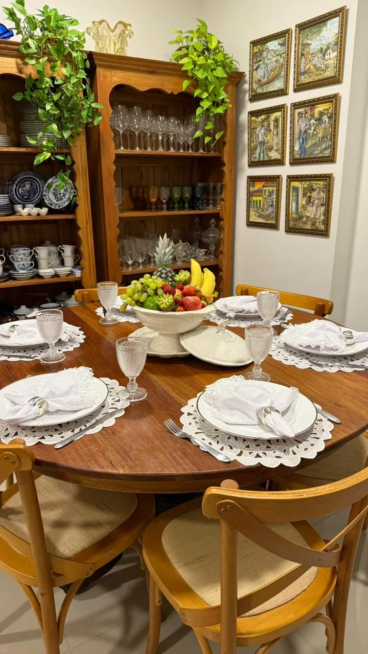 Mesa pronta vista geral